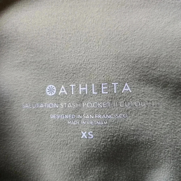 Athleta Salutation Stash Pocket II Cutout 7/8 Leggings Olive Green Sz XS #018 - Picture 6 of 6
